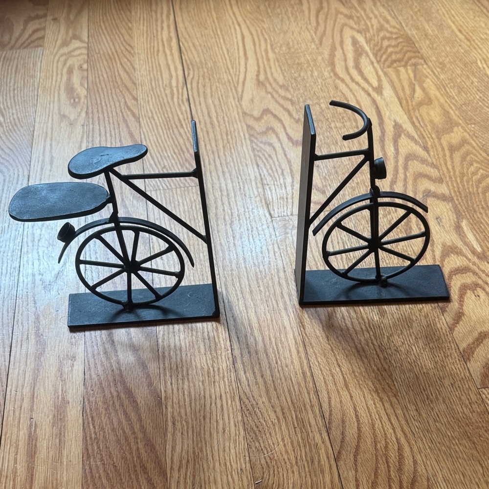 Black Bicycle Bookends